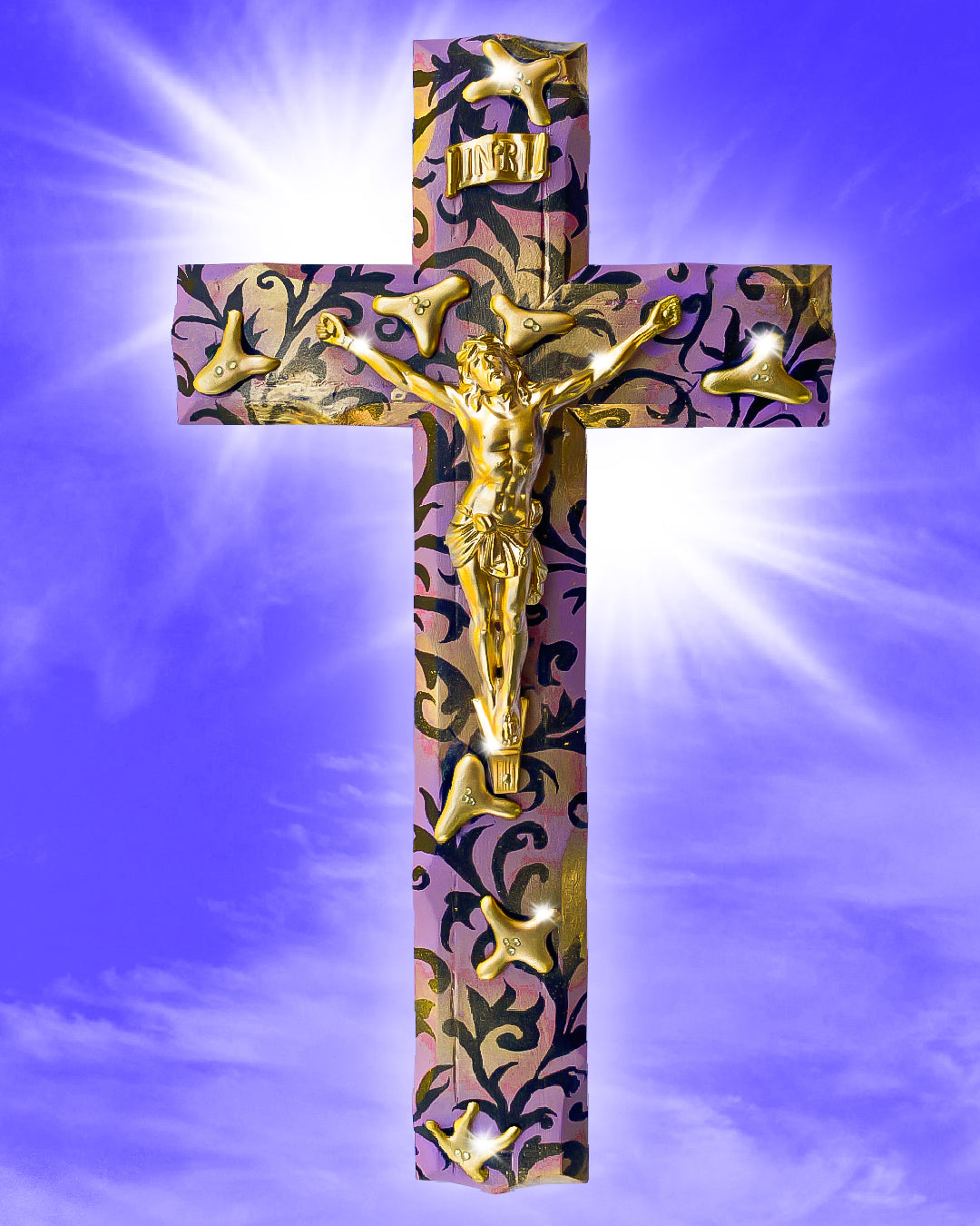 Crucifix "l'Or j'Adore" DragRaceFranceAllStars God is Queer