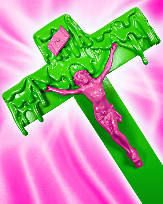 Crucifix Fondu Vert Rose God is Queer