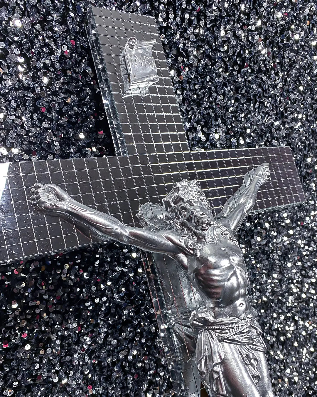 Crucifix Facettes Argent XXL God is Queer