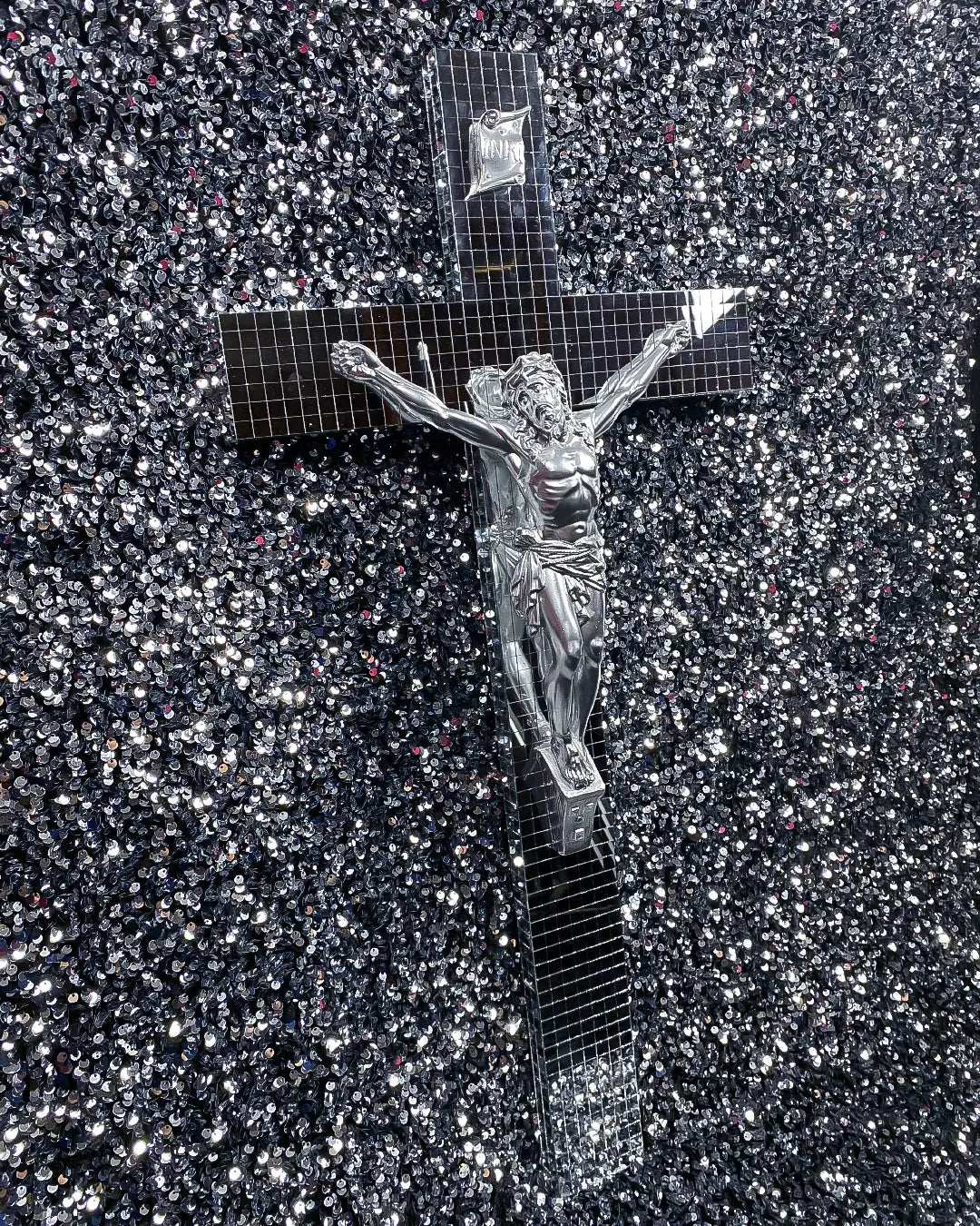 Crucifix Facettes Argent XXL God is Queer