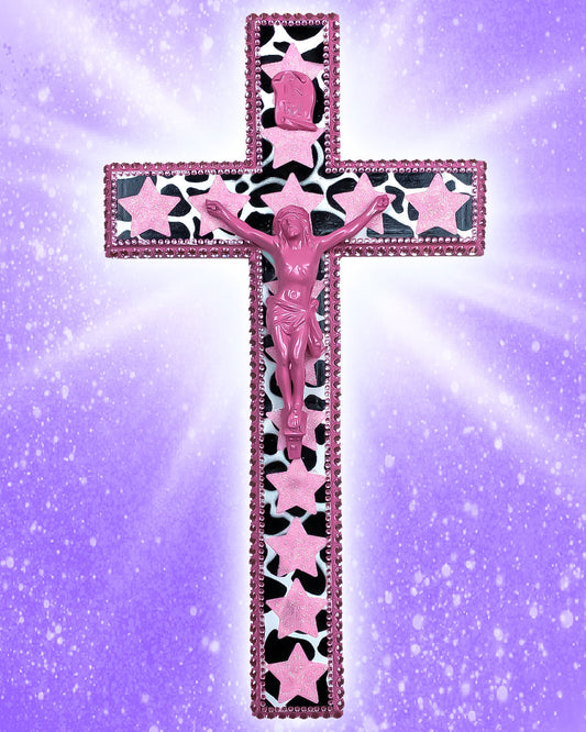 Crucifix Vache Étoiles Rose God is Queer