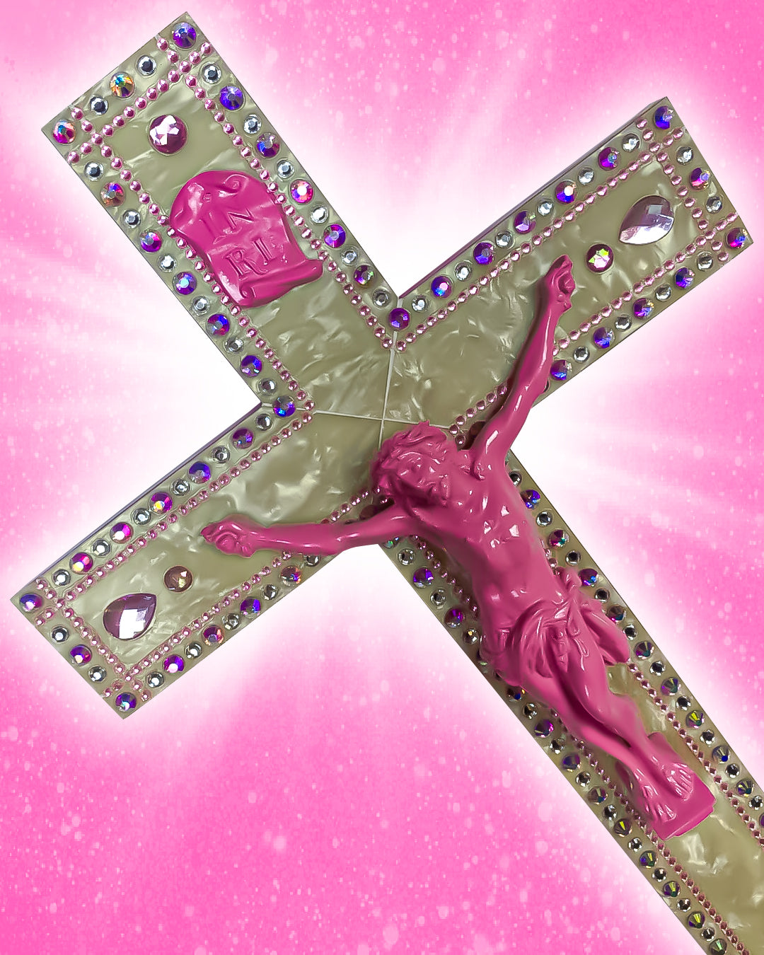 Crucifix Nacre Strass God is Queer