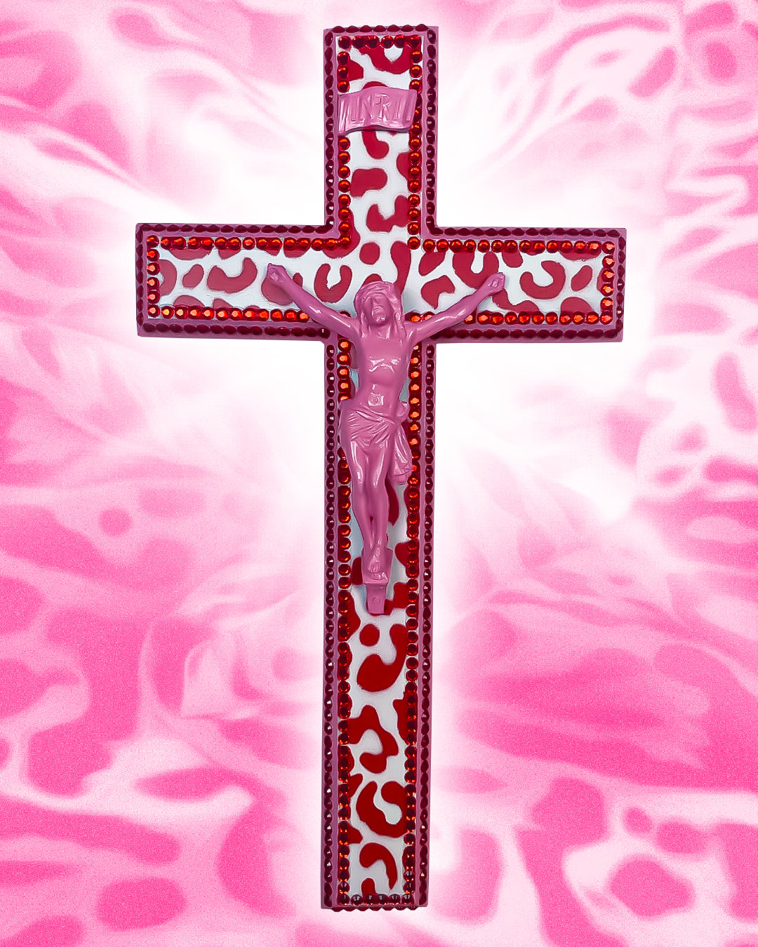 Crucifix Léopard Rouge Rose God is Queer