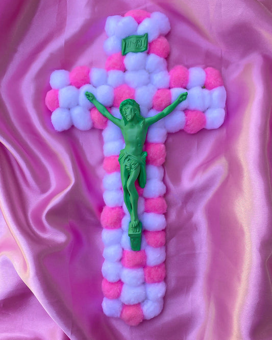 Crucifix Pompon Blanc/Vert/Rose God is Queer