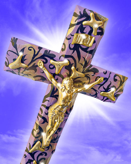 Crucifix "l'Or j'Adore" DragRaceFranceAllStars God is Queer