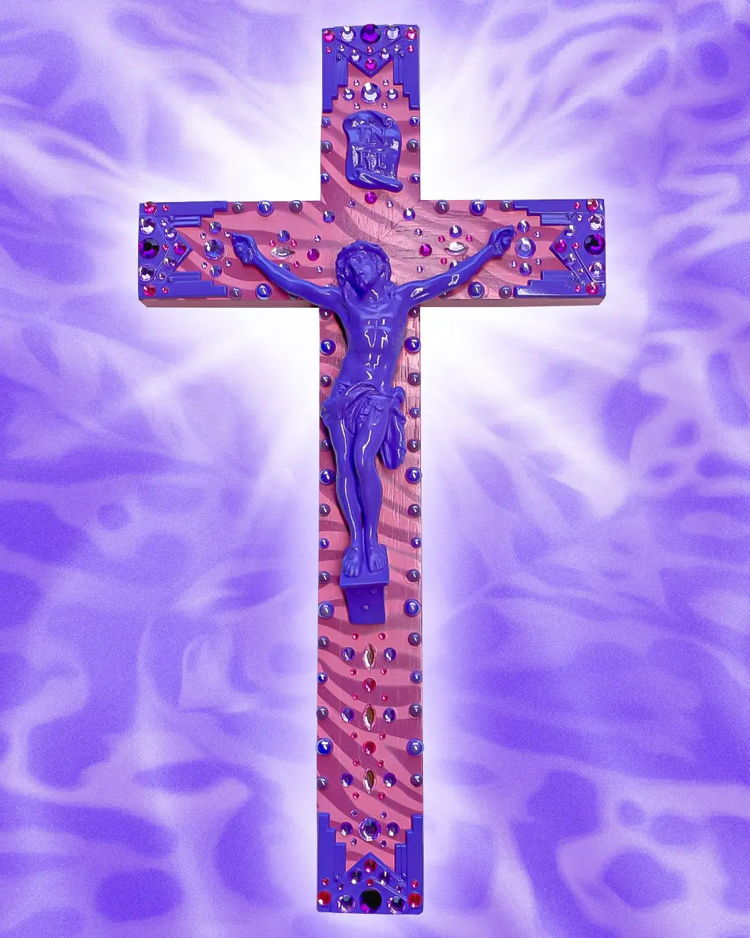 Crucifix Art Déco Violet/Rose God is Queer
